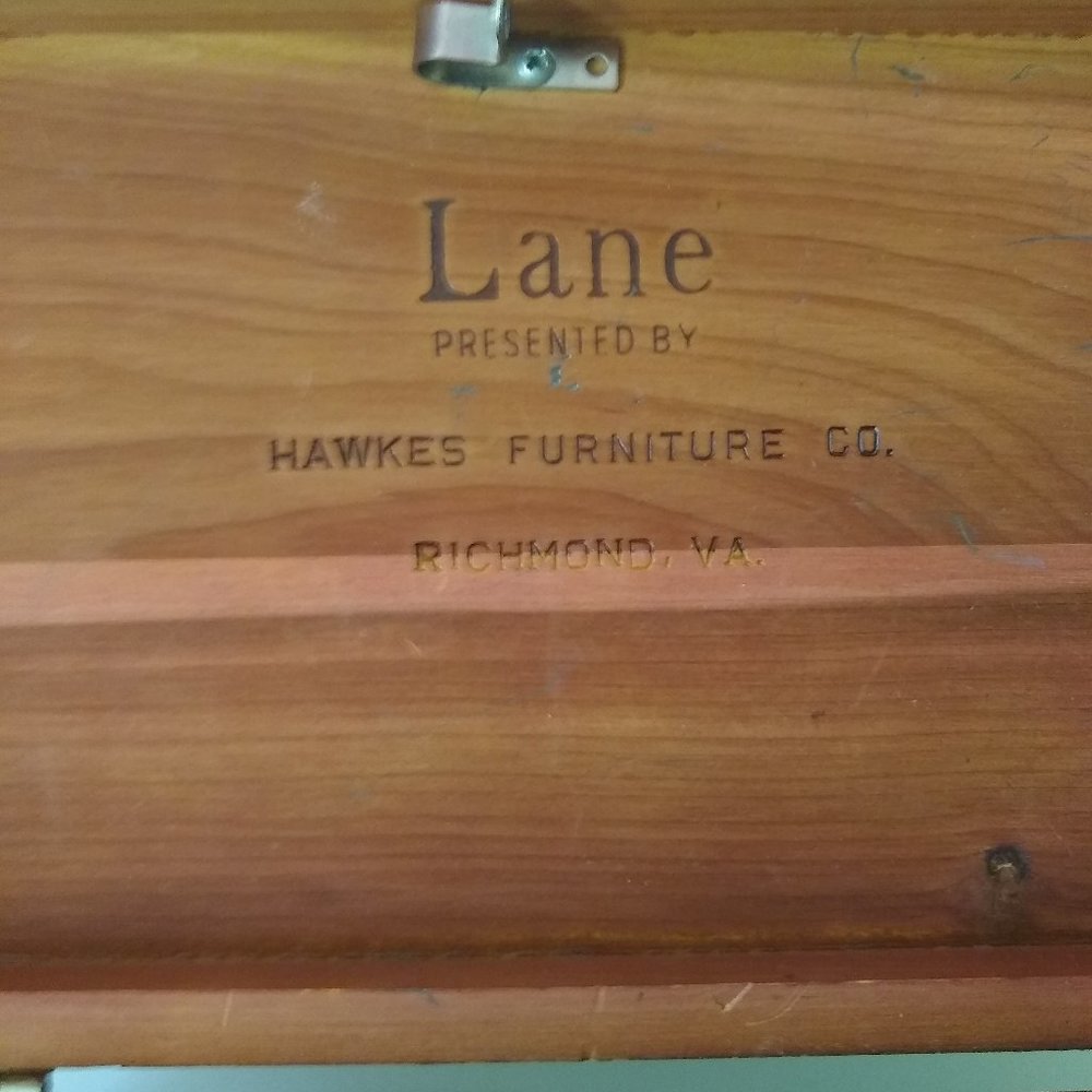 Lane Mini Cedar Wood Keepsake Box Richmond, Va. - Picture 3 of 8